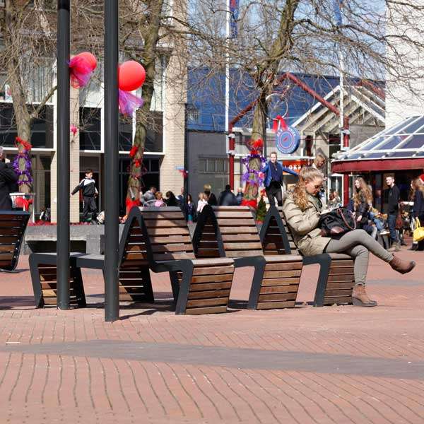 Katu- ja puistokalusteet | Istuimet | FalcoLinea Sofa Katu- ja puistokalusteet | Istuimet | FalcoLinea Sofa | image #3 |
