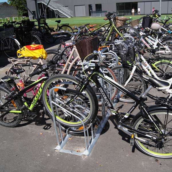 Polkupyörien pysäköinti | Rivi pyörätelineet | Ideal 2.0 2-puolinen pyöräteline Polkupyörien pysäköinti | Rivi pyörätelineet | Ideal 2.0 2-puolinen pyöräteline | image #8 |