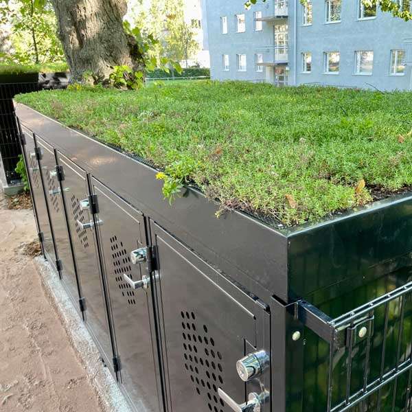 Falco Lok-Q pyöräkaapit asennettiin Helsinkiin Lauttasaaren kartanon piha-alueelle