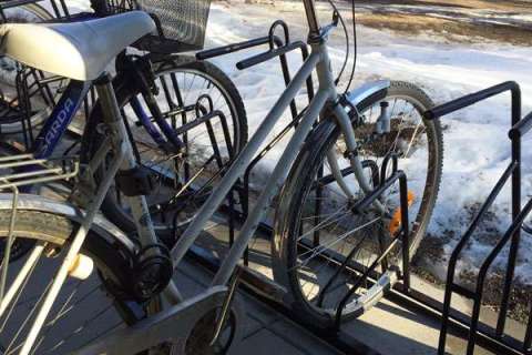 Falco Ideal pyörätelineet Jyväskylän Yliopistolle