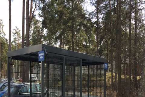 Tupakkakatos Santahaminataloon