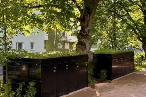 Falco Lok-Q pyöräkaapit asennettiin Helsinkiin Lauttasaaren kartanon piha-alueelle