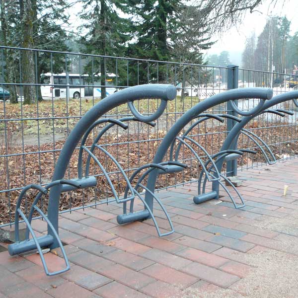 Falco Ion pyörätelineet, Kuopion Matkakeskus