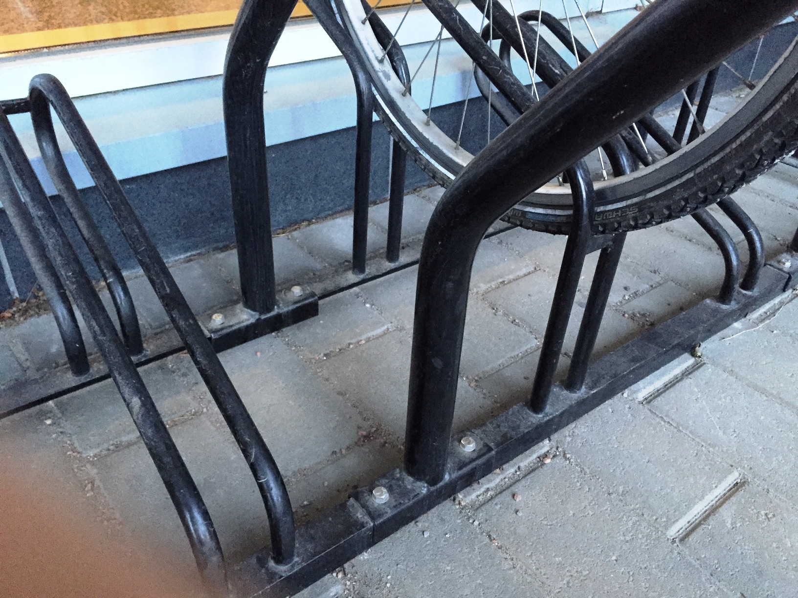 Falco A-11 pyörätelineet, Kolmiosairaala Helsinki