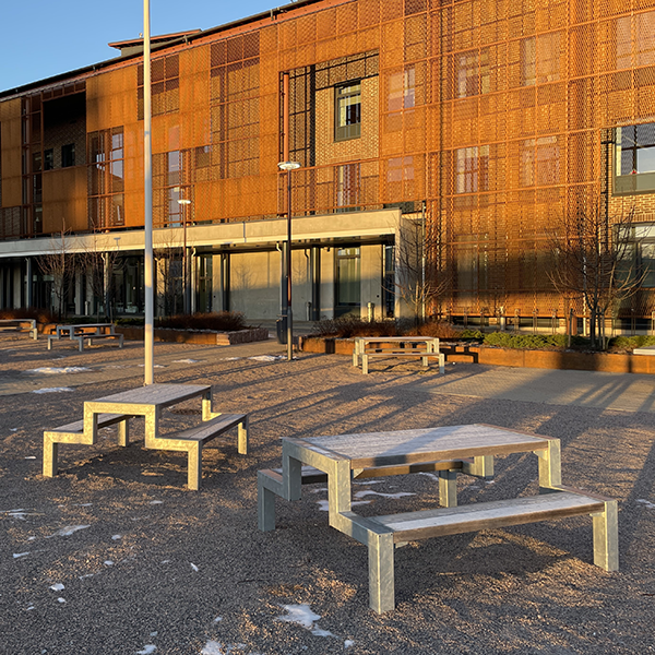 Hyvinkää, Hangonsillantalo, Falco Bloc pikniksetit