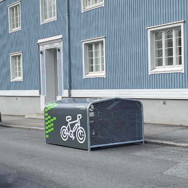 Polkupyörien asukaspysäköinti kaupungin tontille