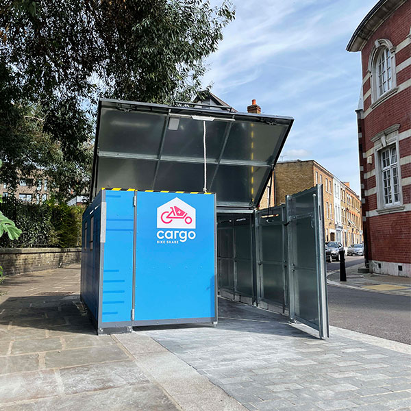 FalcoCargoBox tavarapyöräkaappi